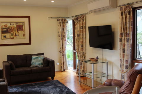 Australian Home Away At Wonga Park Brushy Creek - Accommodation Sydney 6