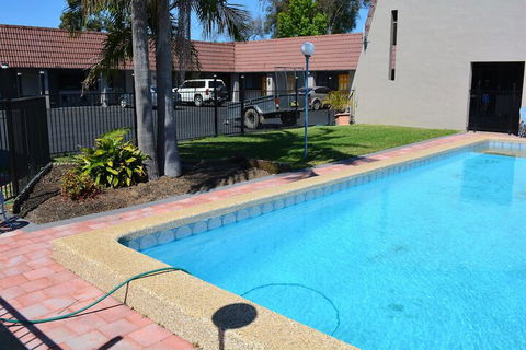 Alabaster Motor Inn Taree - Accommodation Sydney 2
