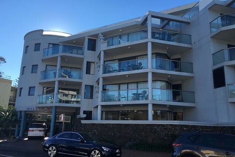 Manly Surfside Holiday Apartments - Accommodation Sydney 1