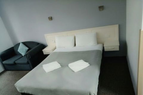 Excelsior Motor Inn - Accommodation Sydney 0