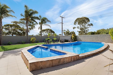 Adelaide Road Motor Lodge - Accommodation Sydney 1