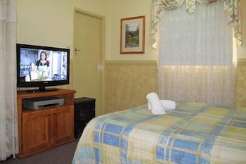 Cedar Lodge Cabins - Sydney 4u 5