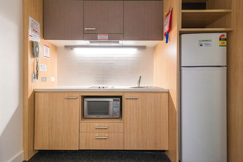 RMIT Village House - Sydney 4u 3