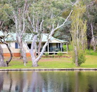 Bushy Lake Chalets - Accommodation Sydney