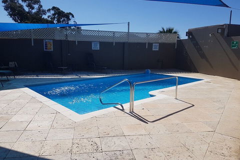 Foreshore Motel - Accommodation Sydney 1