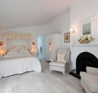 White Dove Cottage Bed  Breakfast - Accommodation Sydney