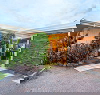 Rustic Retreat Esperance - Sydney 4u