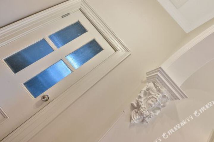 Launceston ACT Accommodation Sydney