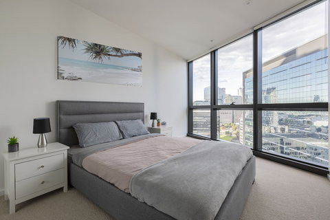 STAY&CO Serviced Apartments Docklands Collins - Sydney Resort 4