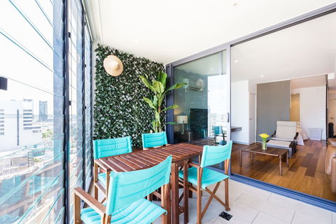 RIVER, 1BDR Melbourne Apartment - Sydney 4u 6