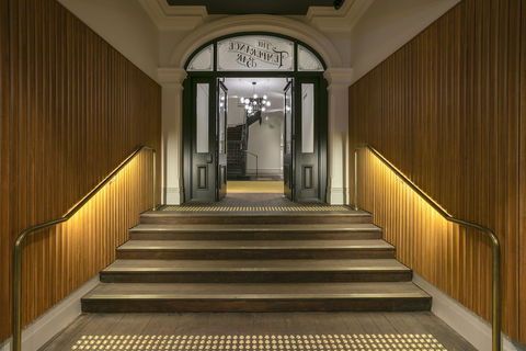 Farmers Home Hotel - Sydney 4u 2