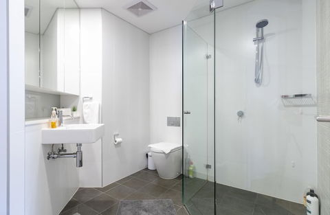 C16 Darling Harbour 2 BDR APT - Accommodation Sydney 3