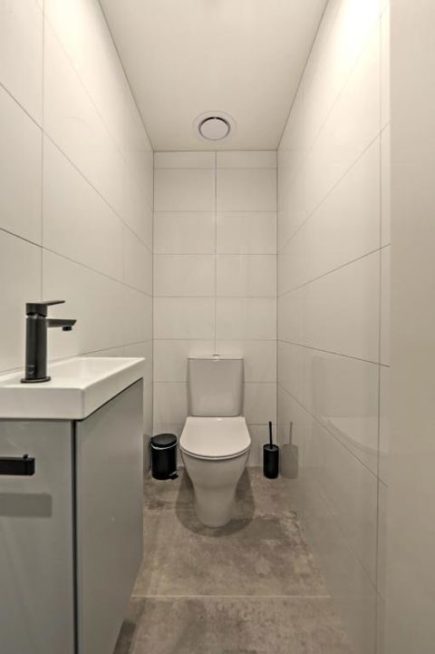 Snow Ski Apartments 32 - Sydney 4u 5