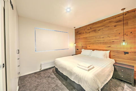 Snow Ski Apartments 32 - Sydney 4u 4