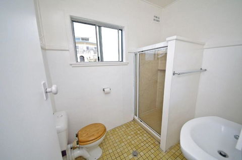 Apollo 1 9 Hodgson Street - Sydney 4u 3