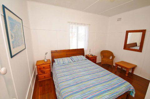 Apollo 1 9 Hodgson Street - Sydney 4u 6