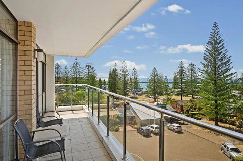 Tasman Towers 12 3 Munster Street - Accommodation Sydney 3