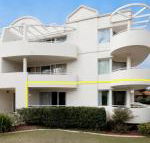 1 SEASHELLS 21 23 MAGNUS STREET  WIFI POOL LIFT  AIR CONDITIONING - Accommodation Sydney