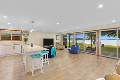 Kalimna Lakeside Living - Sydney 4u 2
