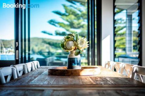Beauty On Booker Bay - Accommodation Sydney 6