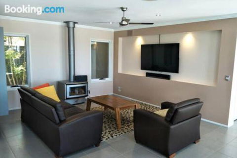 Coolangatta Gold - Accommodation Sydney 5