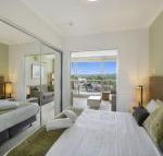 Hinterland Luxury 1 Bedroom Hinterland View Apt - Accommodation Sydney