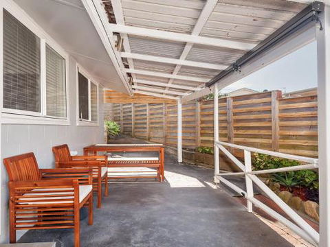 Little Kingsley Beach House 59A Kingsley Drive - Accommodation Sydney 2