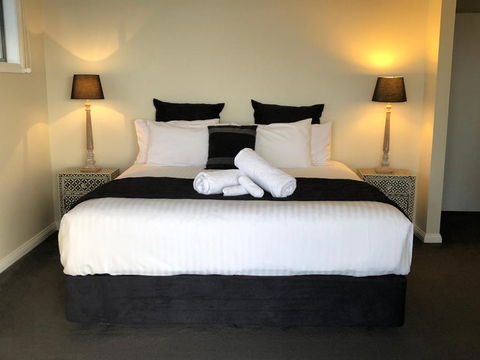 SEA EAGLE COTTAGE Amazing Views Of Bay Of Fires - Accommodation Sydney 4