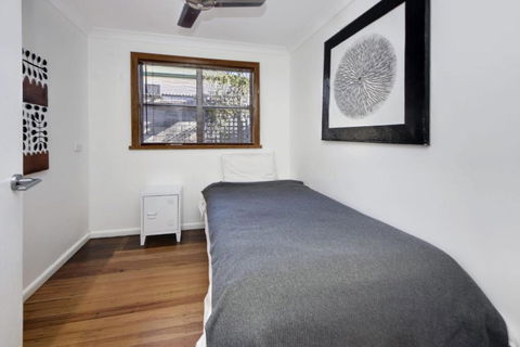 Hillsborough Cottage - Sydney 4u 2