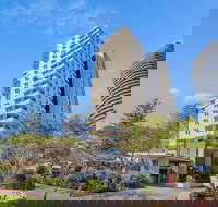 Location 5 Star Stylish Apt with Views - Accommodation Sydney