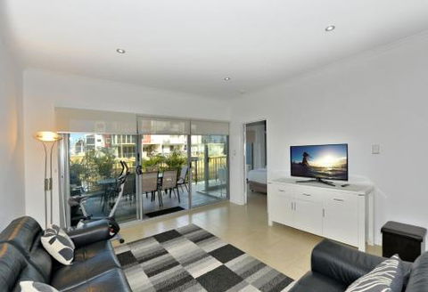 DelMar 3 - Sydney 4u 3