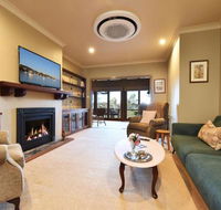 Wangi Waterfront Delight Estate Waterfront Reserve Home - Sydney 4u