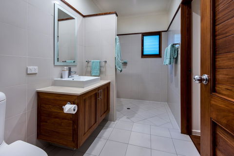 Iluka Luxury House With Ocean Views On Half Acre With Pool And Two Golf Buggies - Sydney 4u 5