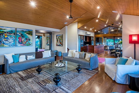 Iluka Luxury House With Ocean Views On Half Acre With Pool And Two Golf Buggies - Sydney 4u 1