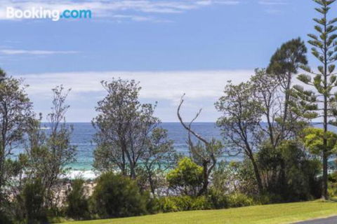 Seaside Parade 9 Dolphin Point - Accommodation Sydney 4