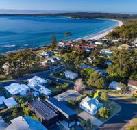 Mermaid Cottage at Hyams Beach 4pm Check Out Sundays - Sydney 4u