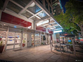 RNR North Terrace - Sydney Resort 2