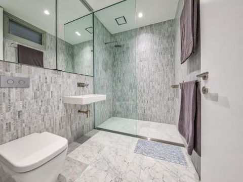 FAIRYTALE Gerroa 4pm Check Out Sundays - Accommodation Sydney 4