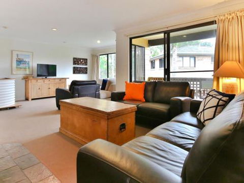 Take Time At Hyams Beach 4pm Check Out Sundays - Accommodation Sydney 1