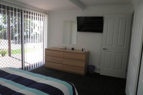 Almonta Apartments On The Water Front - Sydney 4u 5