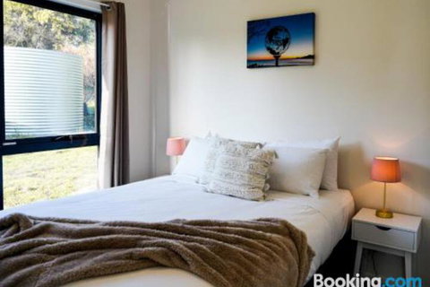 Rockpool Cottage - Sydney Resort 3