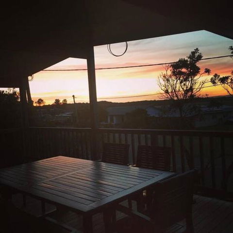Sunset Deck Beach House Sandy Point - Sydney 4u 0
