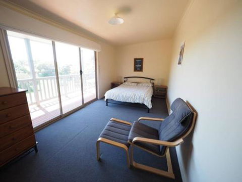 Sunset Deck Beach House Sandy Point - Sydney 4u 1