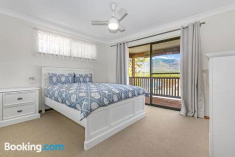 Stingray Shores Your Riverside Escape - Accommodation Sydney 0