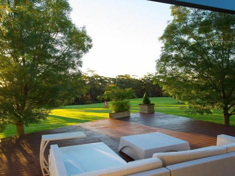 ALPINE LODGE Alpine Southern Highlands 4pm Check Out Sundays - Accommodation Sydney 1