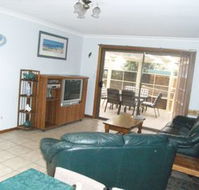 66 Pacific Drive - Accommodation Sydney
