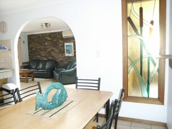 66 Pacific Drive - Accommodation Sydney 1