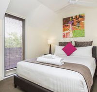 Sydney Harbor Town Houses Longs Ln - Sydney 4u
