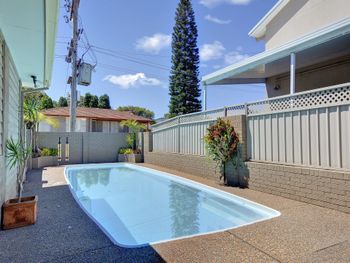 Blue Swimmer 33 Danalene Parade - Accommodation Sydney 4