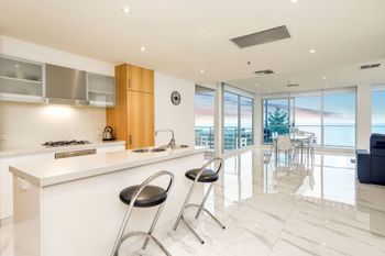 Penthouse Liberty Towers - Accommodation Sydney 3